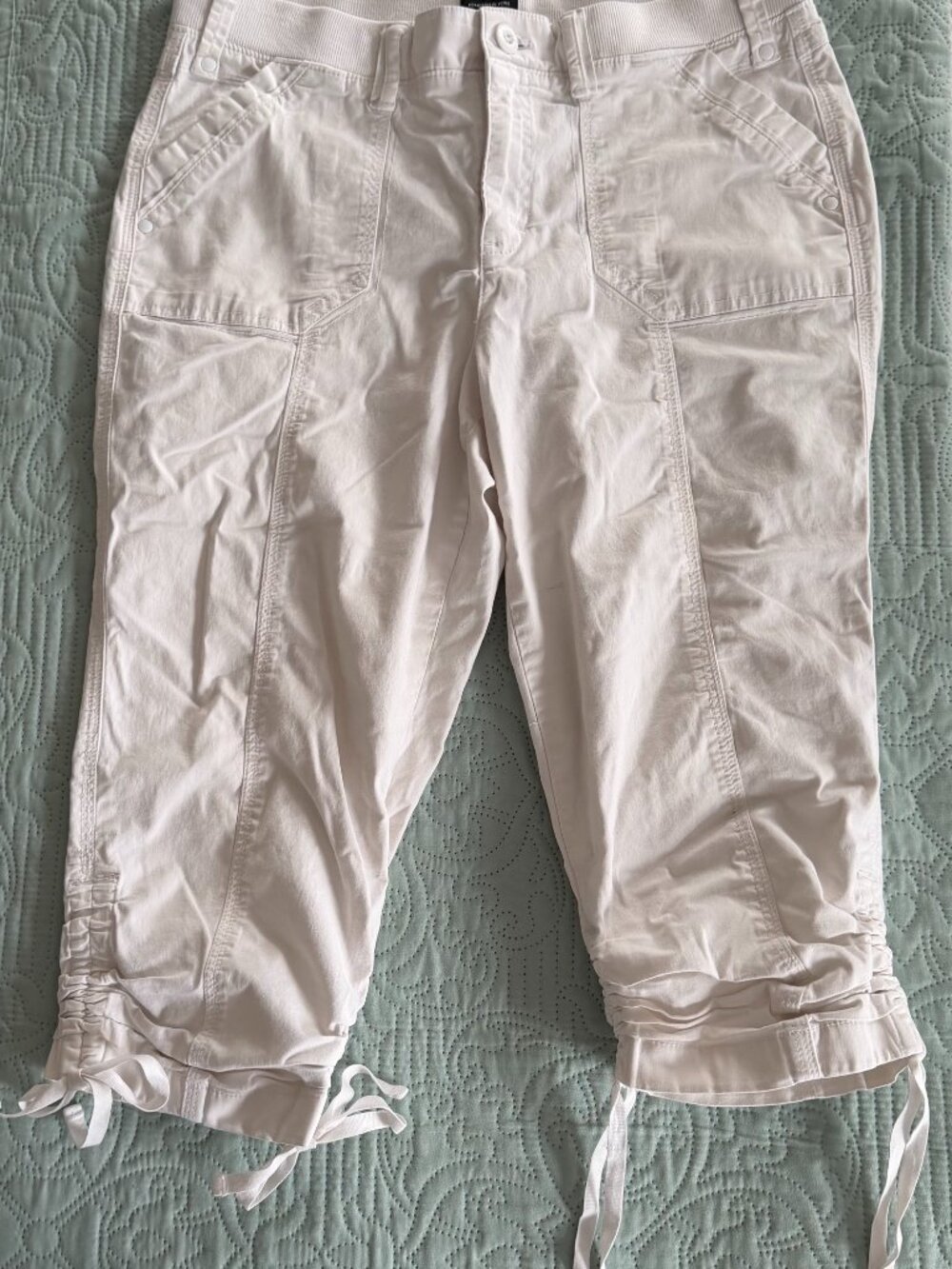 White Capri Pants